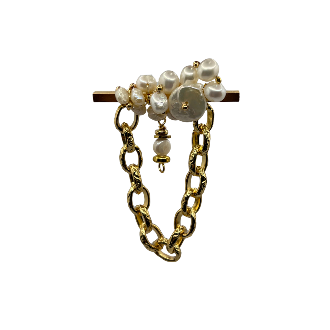 fleur brooch