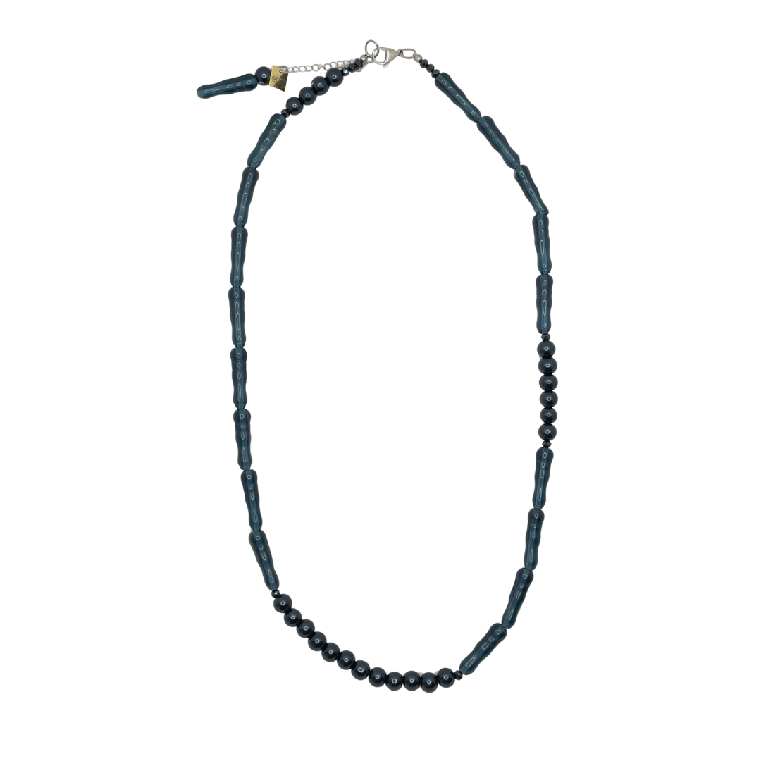 bleu minuit necklace