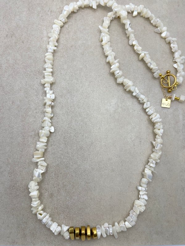 Vella Necklace