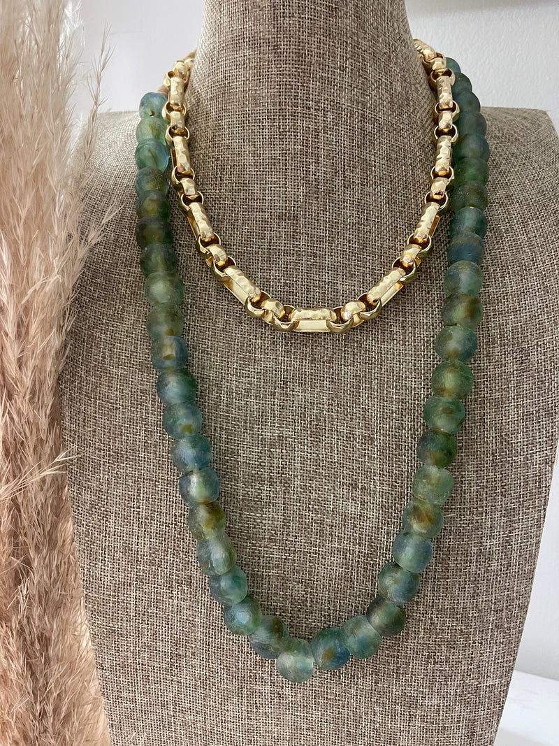 O & C Chain Necklace